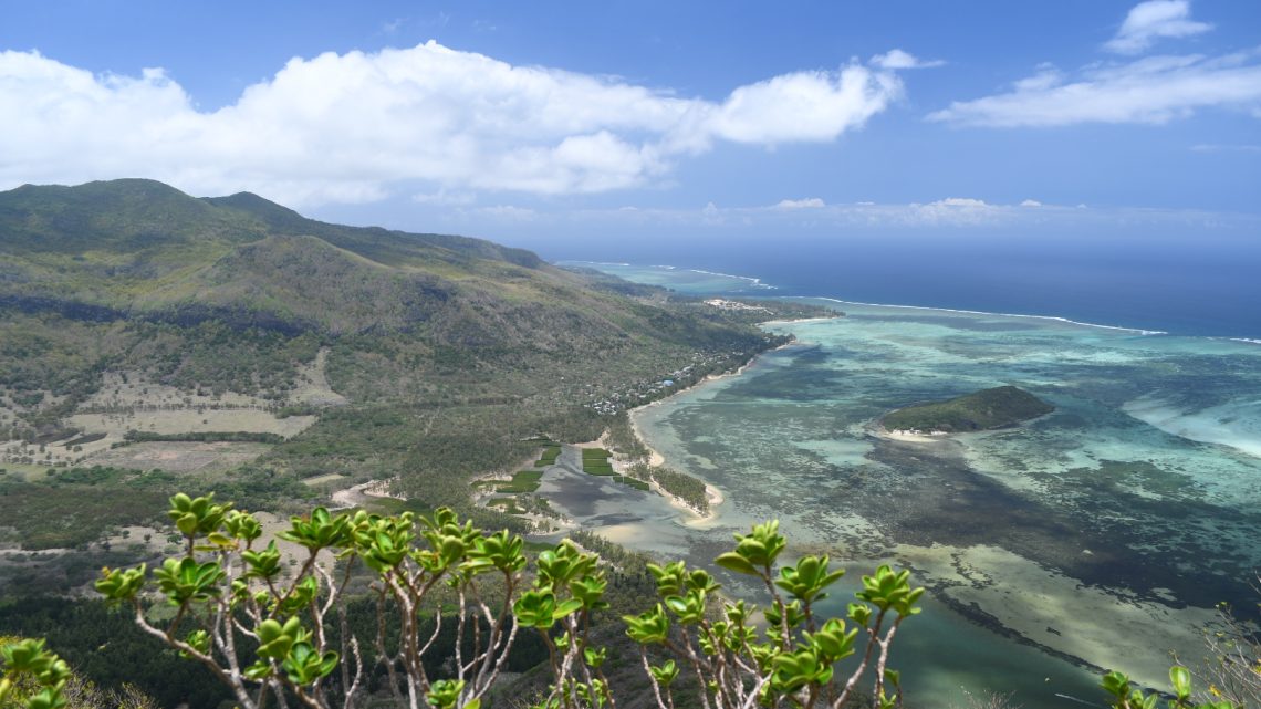 Die schönste Aussicht über Mauritius – hinauf zum Le Morne Brabant